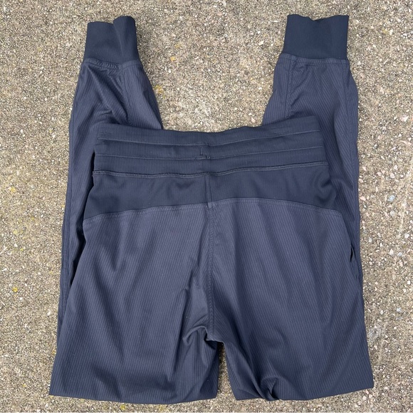 Lululemon Dance Studio Mid-Rise Jogger Black - Picture 6 of 9